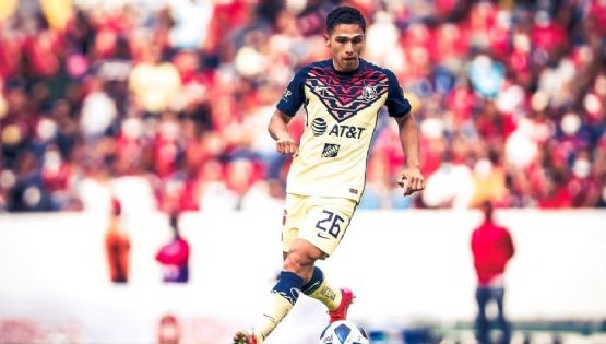 Salvador Reyes celebra la victoria de América frente a Chivas en el Clásico Nacional en Estados Unidos