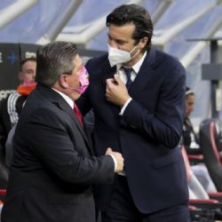Miguel Herrera pide mayores consecuencias para Santiago Solari por su expulsión ante el Puebla
