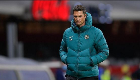 DT del Club América Femenil recibe fuertes acusaciones en su contra por parte de Eva Espejo