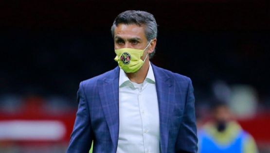 El auxiliar de Santiago Solari manda nueva indirecta contra Santiago Baños