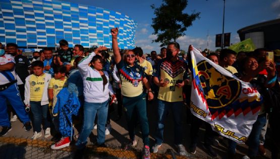 Video | Espectacular recibimiento de la afición poblana del Club América previo al partido de ida de los cuartos de final
