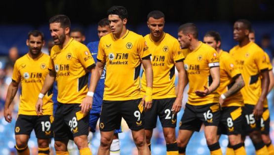 Raúl Jiménez y Wolverhampton se quedan sin director técnico tras el despido de Bruno Lage