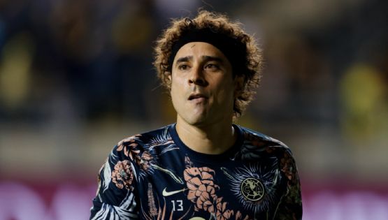 La estadística que muestra qué tan bueno es Guillermo Ochoa parando penales
