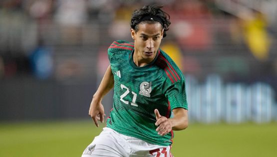 Revelan la causa por la cual Diego Lainez no salió ni a la banca con el SC Braga en Europa League