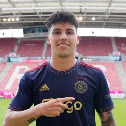 Jugadores del Ajax admiten sorpresa por el gran nivel que tiene Jorge Sánchez