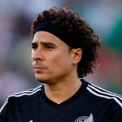Afición de todo el mundo expresa su deseo de ver a Guillermo Ochoa en la Copa del Mundo
