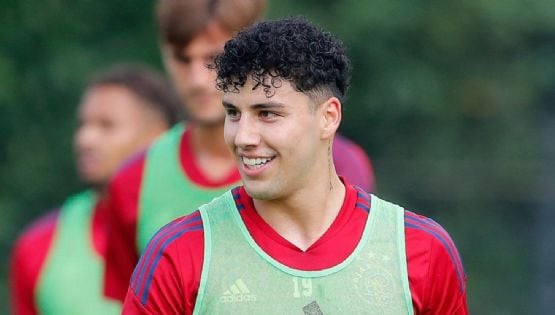 Jorge Sánchez regresa justo a tiempo a entrenar con el Ajax tras recuperarse de su lesión