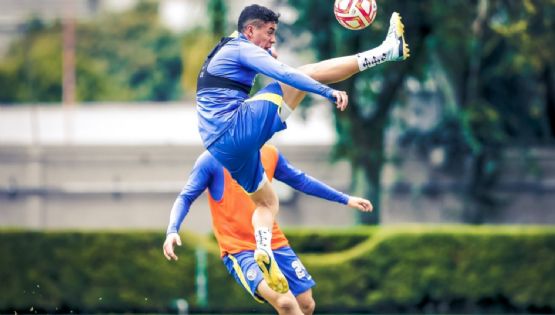 Club América recibe visita de una leyenda en su preparación para la Liguilla