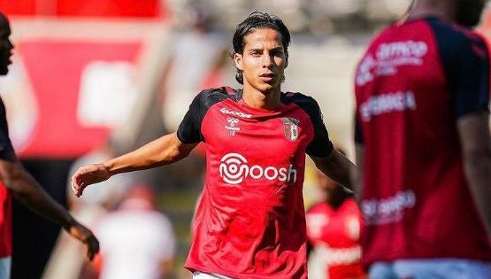 Diego Lainez obtiene su primera titularidad en la Primeira Liga con el Braga