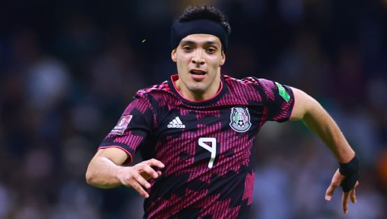 Raúl Jiménez tiene que reportarse con el Wolverhampton y deja los entrenamientos de la Selección Mexicana