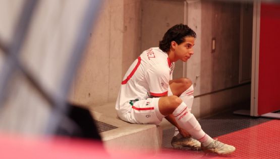 Diego Lainez en la banca del Braga durante el último partido previo a Qatar 2022