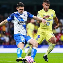 Los dos defensas que el Club América buscaría para reforzarse además de Israel Reyes