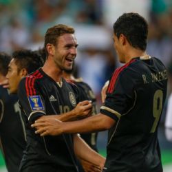 Miguel Layún manda mensaje de apoyo a Raúl Jiménez por su participación contra Polonia