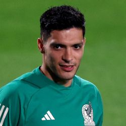 Raúl Jiménez comparte emotivo momento con su familia previo al México vs Argentina