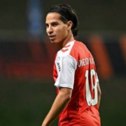 Diego Lainez busca ganarse su lugar como titular en el SC Braga