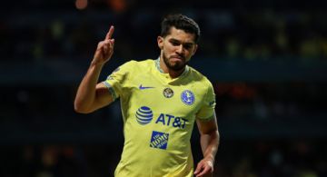 Henry Martín lleva la delantera para ser titular en el Mundial de Qatar 2022