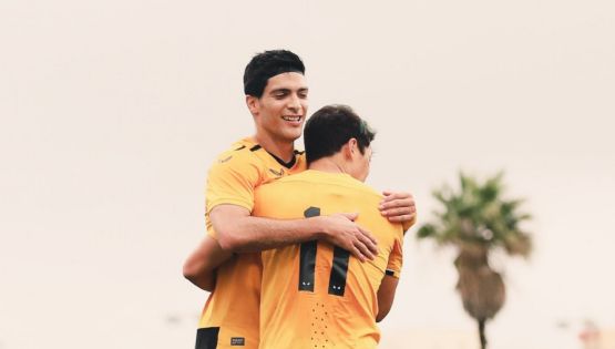 Video | Raúl Jiménez tiene actividad con el Wolverhampton en triunfo contra el Cádiz