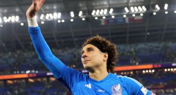 Guillermo Ochoa entrena en solitario mientras define su futuro con el Club América
