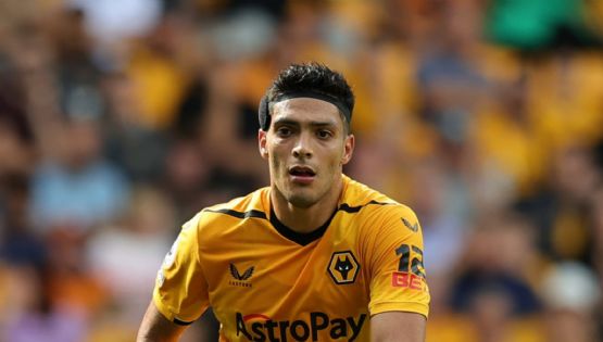 Revelan muy malas noticias para Raúl Jiménez y su permanencia en el Wolverhampton