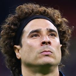¿Cuáles son las condiciones por las cuales Guillermo Ochoa renovaría con el Club América?