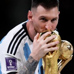 Carlos Reinoso se niega a reconocer a Lionel Messi como el mejor futbolistas de todos los tiempos