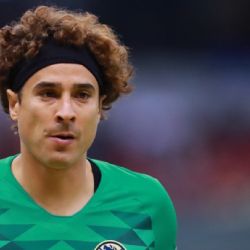 Las similitudes entre las dos salidas de Guillermo Ochoa del América para irse a Europa