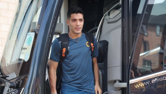 Raúl Jiménez se queda sin minutos por una lesión inesperada en el triunfo del Wolverhampton en Premier League