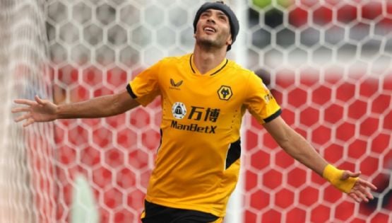 Video | Golazo de Raúl Jiménez con el Wolverhampton frente al Tottenham