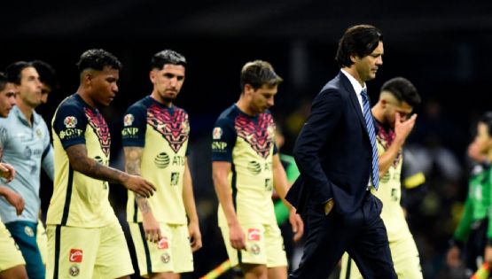 La afición del Club América hace tendencia el #FueraSolari tras la derrota ante Mazatlán FC 
