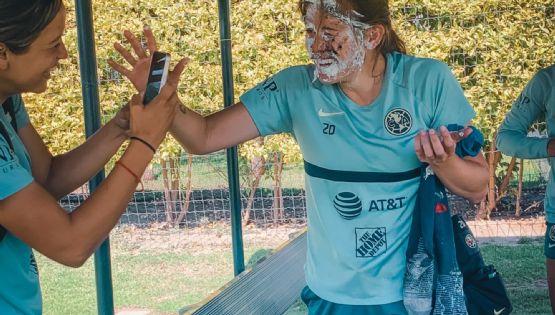 Video | El fuerte pastelazo que le dieron a Nicki Hernández por su cumpleaños