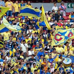 Afición del Club América da su postura sobre el futuro de Santiago Solari