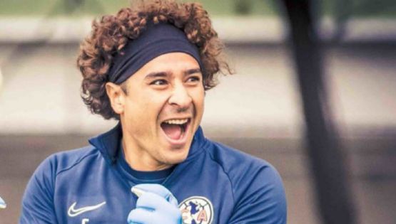 Afición del Club América se enamora del uniforme que usó Guillermo Ochoa en Clásico Capitalino ante Pumas