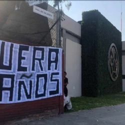 Directiva del América toma medidas para controlar a las barras