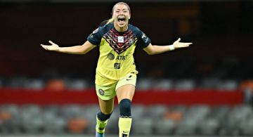 Video | Katty Martínez anota su primer gol en el Clásico Nacional