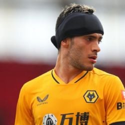 Nueva expulsión para Raúl Jiménez en la Premier League con el Wolverhampton