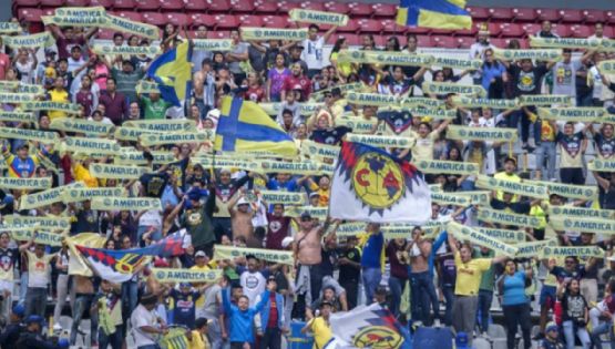 Seguridad del Estadio Azteca retira a grupo de animación que se hizo presente pese a la prohibición