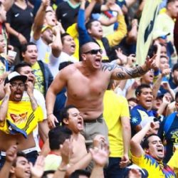 Barras del Club América se “rentan” para actos delictivos en la política