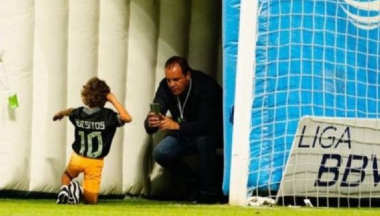 Video | Cuauhtémoc Blanco y su hijo viven emotivo momento en el vestuario del Club América