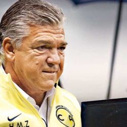 Héctor Miguel Zelada concuerda en llamar ‘Coladera’ a Guillermo Ochoa