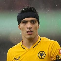 El Manchester City humilló al Wolverhampton de Raúl Jiménez