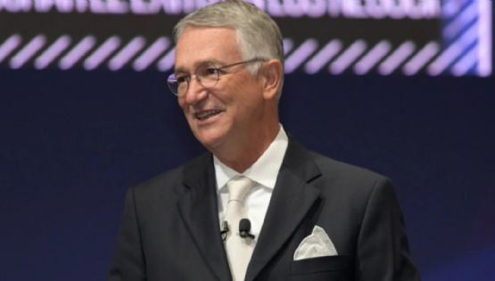 Ricardo Salinas se burla del Club América y se queja del arbitraje en el partido contra el Puebla