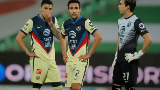 El arquero del Club América, Óscar Jiménez, es detenido por la policía junto a su esposa Mariana Echeverría