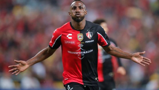 ¿Cuánto tendría que pagar el Club América para fichar a Julián Quiñones?