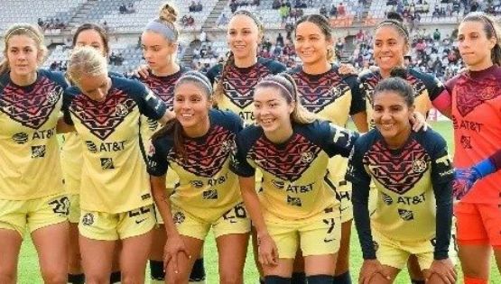 Entrenador español lanza pista sobre su llegada al Club América Femenil