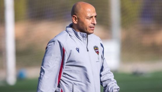 ¿Quién es Ángel Villacampa Carrasco, el nuevo entrenador del Club América Femenil?