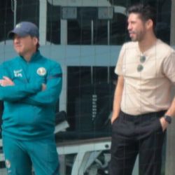 Oribe Peralta sorprende con visita a las instalaciones del Club América