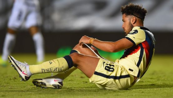 ¡Sorprendente! Aficionados azulcremas hacen hilo de errores que ha cometido Bruno Valdez en fases finales
