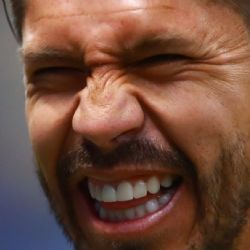Oribe Peralta ‘trollea’ a David Faitelson en redes sociales y es “perdonado” por la afición del Club América