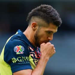 Afición del Club América vuelve a demostrar su rechazo hacia Henry Martín como delantero titular