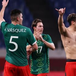 Sebastián Córdova demuestra su molestia por la salida de Jorge Sánchez a Europa